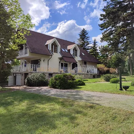 Penzion Imola Garden Vendeghaz