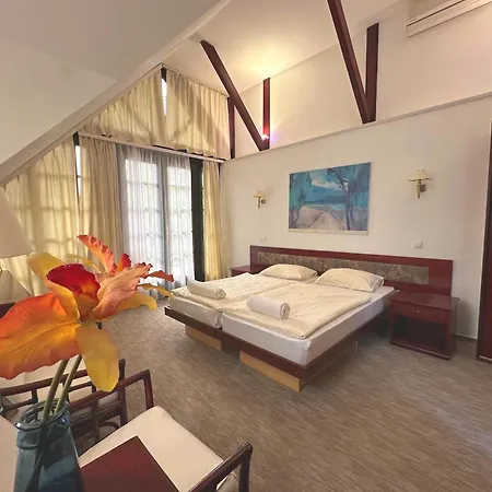 Imola Garden Vendeghaz Penzion