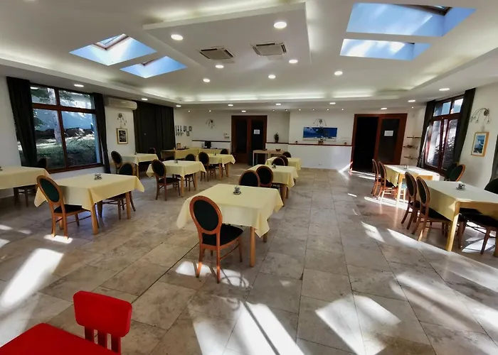 Imola Garden Pensión