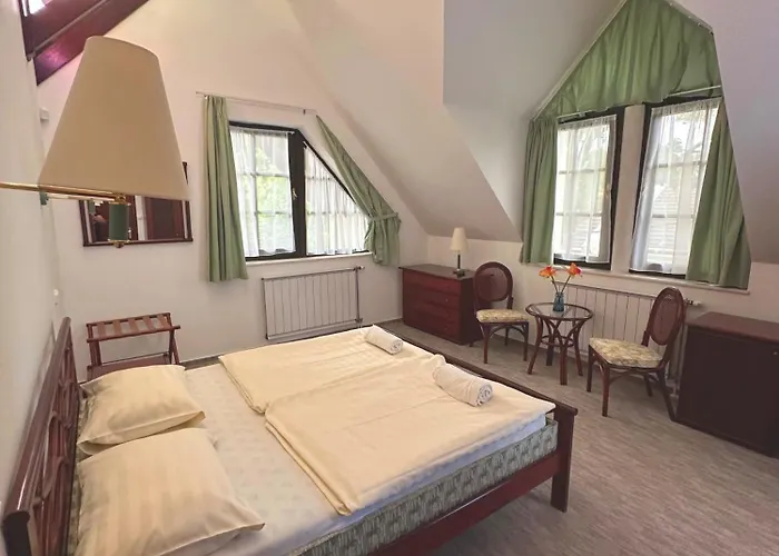 Imola Garden Vendeghaz 3*