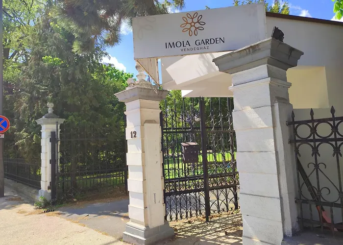 Imola Garden Vendeghaz Gasthuis